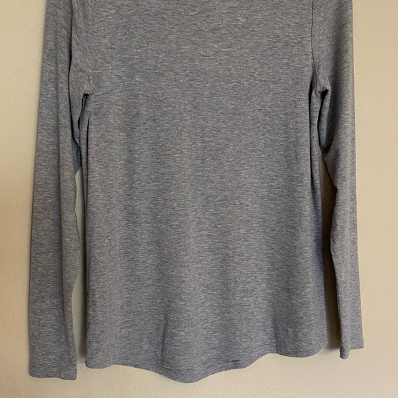 Theory Shirt Small knit long sleeve Pleat Detail Asymmetrical Gray Crew - Picture 10 of 13